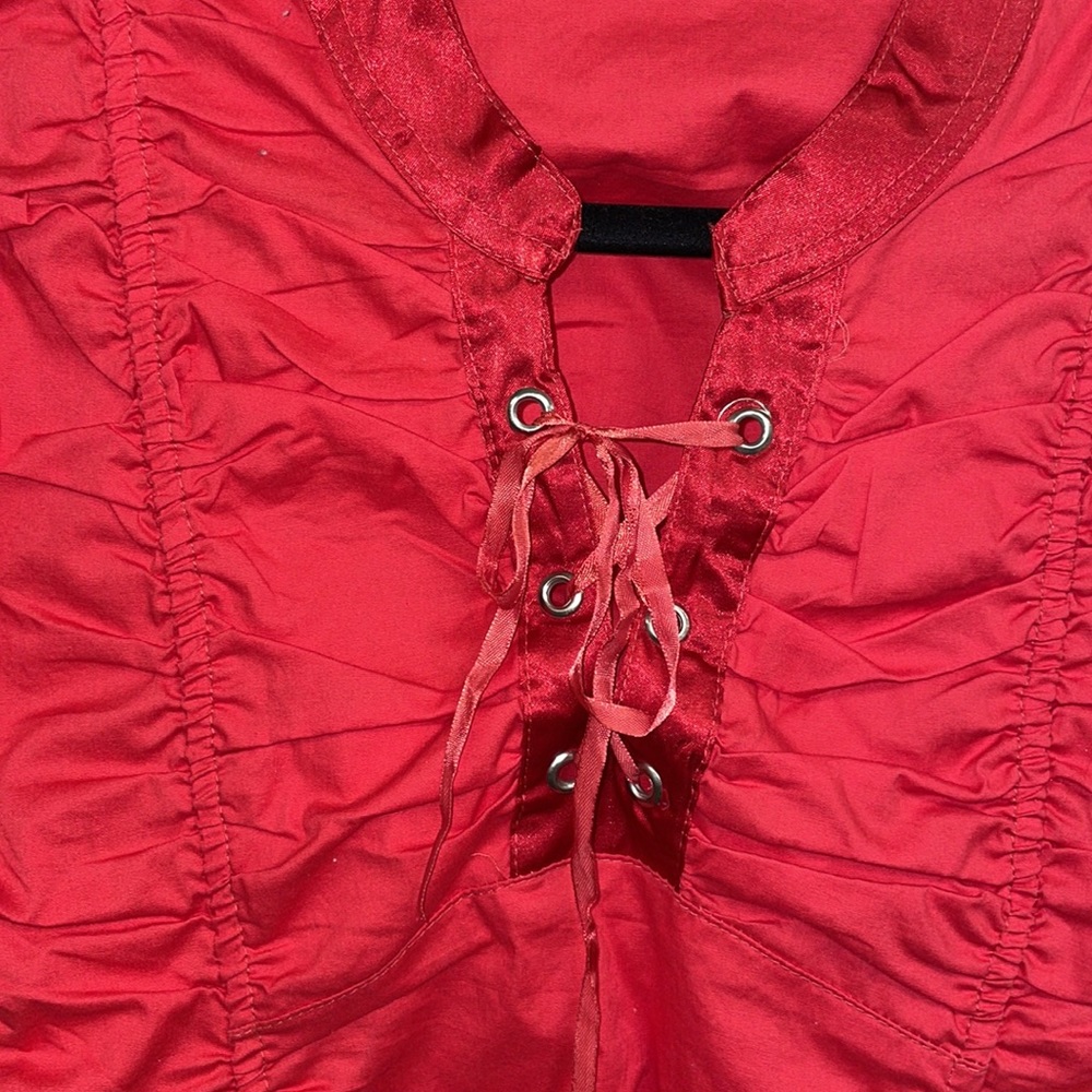 3 Voice Tops - Picture 4 of 7